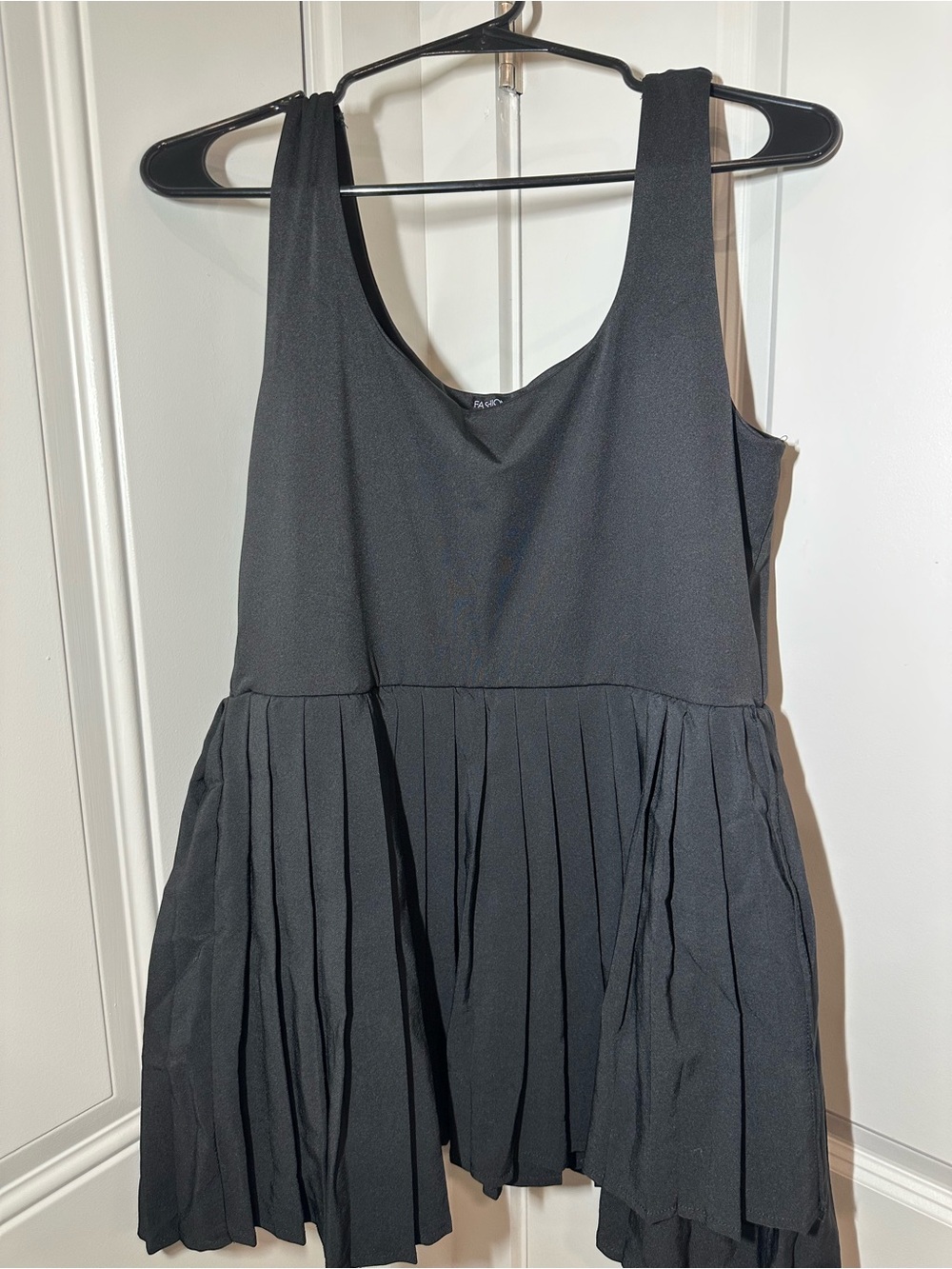 Fashion Nova Black Sleeveless Pleated Mini Romper